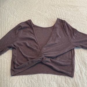 Long sleeve cropped top